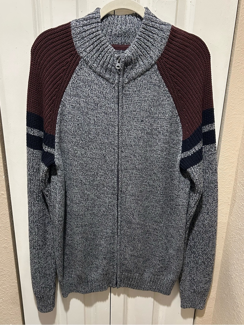 NWT Hawker Rye Full Zip Collegiate Cardigan Sweater , Large